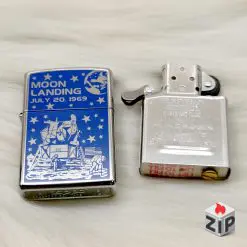 Bật lửa zippo moon landing (mã số 98) - sự kiện hạ cánh mặt trăng chính hãng 1114221668643999597152 ZipVN