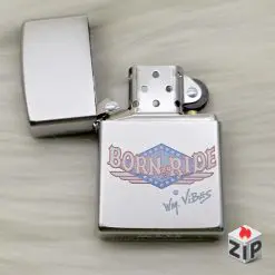 Bật lửa zippo artist spotlight (mã số 110) - born to ride chính hãng 12a9dba8dae756b90ff6199 ZipVN