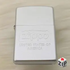 Zippo Brushed Chrome Logo USA - Sản Xuất 2001 (Mộc Đáy 01)