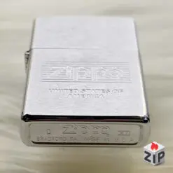 Zippo Logo USA Khắc Ăn Mòn Bạc Xước - 12 La Mã chính hãng 24084381365186677938 ZipVN