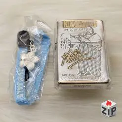 Alternative view of Zippo Phiên Bản Giới Hạn: Konishiki Lắc Kê Bạc (Mộc Đáy XIV - 1998)