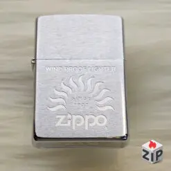 Zippo Logo Lửa Wind Proof Brushed Chrome - 12 La Mã