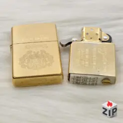 Alternative view of Bật lửa zippo huy hiệu laurel wreath brass - 15 la mã