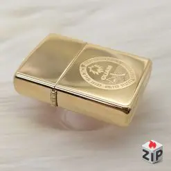 Alternative view of Zippo Mạ Vàng (High Polish Brass) Khắc Logo Guam - Sản Xuất 1996