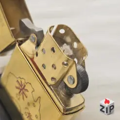 Zippo bản đồ và quốc kỳ úc brass bóng - 12 la mã chính hãng 9a655bd381c50d9b54d459 ZipVN