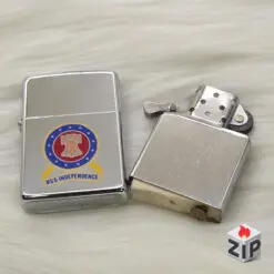 Alternative view of Bật lửa zippo uss independence hp - 8 la mã