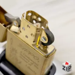 Alternative view of Bật lửa zippo a centennial history of the statue of liberty brass - 16 la mã