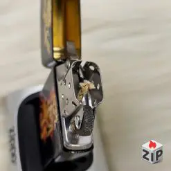 Alternative view of Zippo Rồng Lửa (Dragon Fire) - Sản Xuất 2001