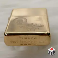 Alternative view of Zippo Chu Niên 1932-1988 Tàu Khu Trục U.S.S. Thach