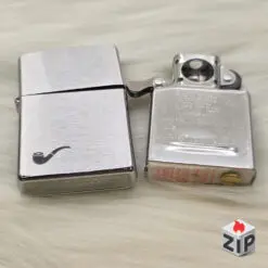 Zippo Pipe Chrome Xước Brushed Chrome Chuyên Dụng - 2024 chính hãng e17a3698948418da41955 ZipVN