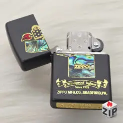Alternative view of Zippo Khảm Xà Cừ Thân Máy Đen Nhám Black Matte (Logo Lửa)