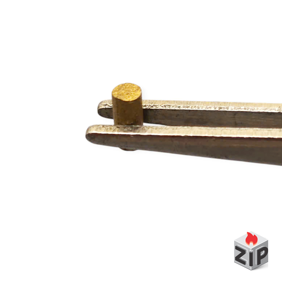 Đá vàng - đỏ Zippo size 2.2 chính hãng Đá vàng - đỏ Zippo size 2.2 - Ảnh 6