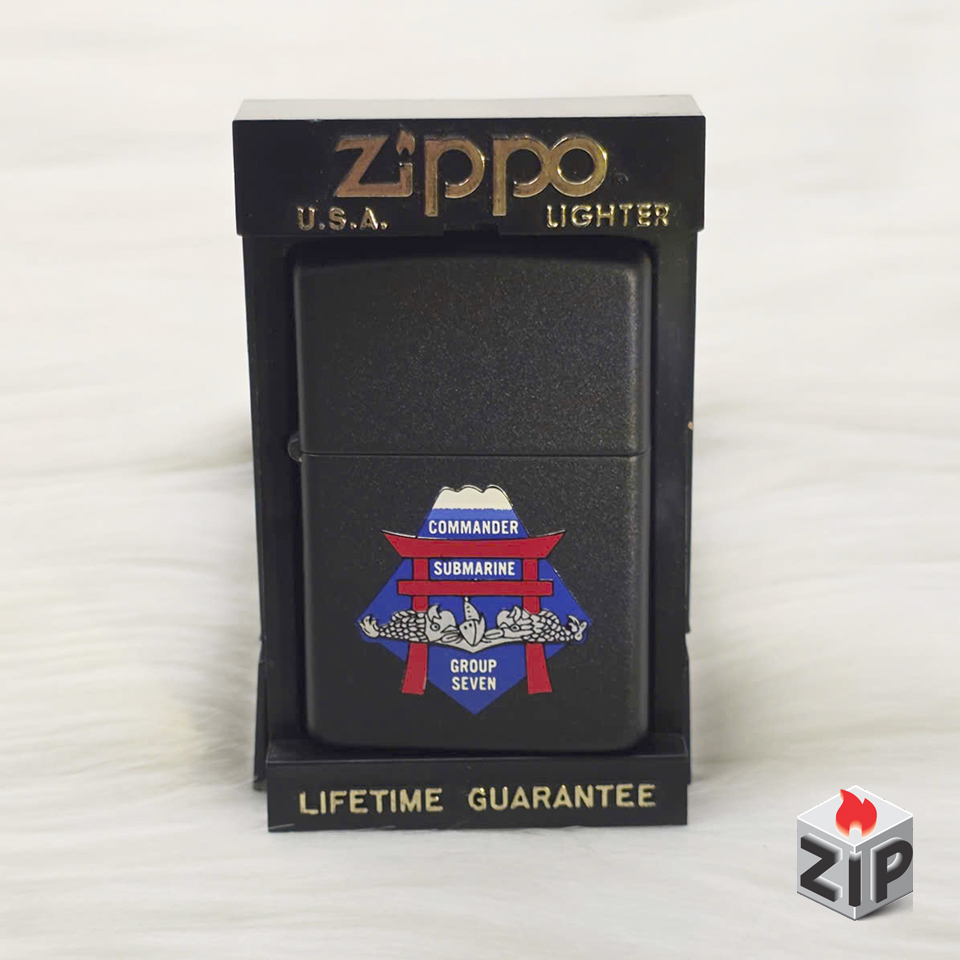 Bật lửa zippo commander submarine group seven sơn đen - 8 la mã chính hãng Bật lửa zippo commander submarine group seven sơn đen - 8 la mã - Ảnh 3