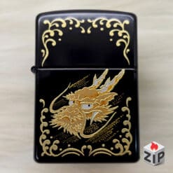Zippo Khắc Rồng Vàng Sơn Mài Đen Bóng Tài Lộc Xuất Nhật - 2003