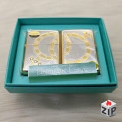 Cặp Zippo Đồng Hồ La Mã Tình Nhân Lắc Kê Bạc Triện Vàng - 2012