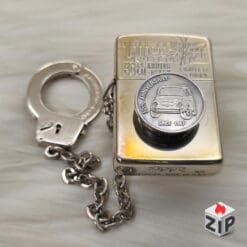 Alternative view of Zippo Kỷ Niệm 30 Năm Xe Fiat Lupin III Lắc Kê Bạc Giới Hạn - 12 La Mã