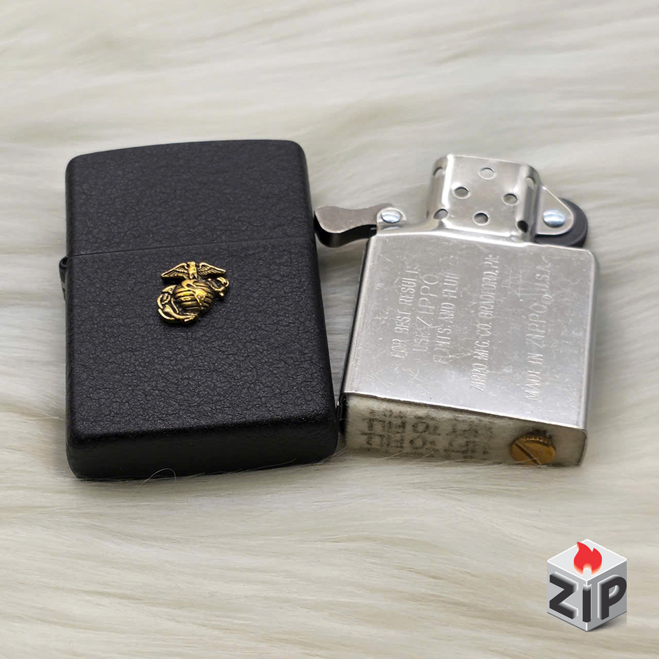 Zippo usmc marine corps black crackle pin emblem - 14 la mã chính hãng Zippo usmc marine corps black crackle pin emblem - 14 la mã - Ảnh 5