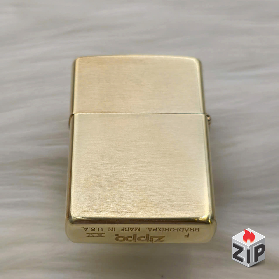 Zippo wind proof lighter logo shield brass - 15 la mã chính hãng Zippo wind proof lighter logo shield brass - 15 la mã - Ảnh 3