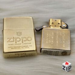Alternative view of Zippo wind proof lighter logo shield brass - 15 la mã
