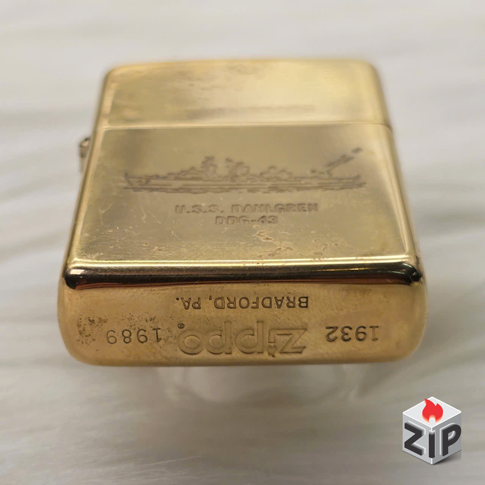 Zippo Chu Niên 1932-1989 Tàu Khu Trục U.S.S. Dahlgren Khắc 2 Mặt chính hãng Zippo Chu Niên 1932-1989 Tàu Khu Trục U.S.S. Dahlgren Khắc 2 Mặt - Ảnh 3