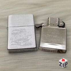 Alternative view of Zippo Khắc Xe Đua Motorsport Brushed Chrome - 2006