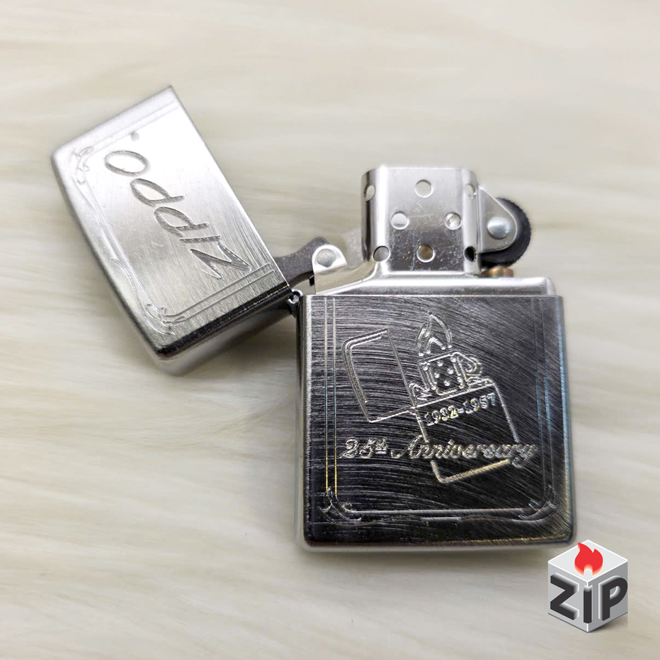 Bật lửa zippo kỷ niệm 25 năm (mã số 12) chính hãng Bật lửa zippo kỷ niệm 25 năm (mã số 12) - Ảnh 4