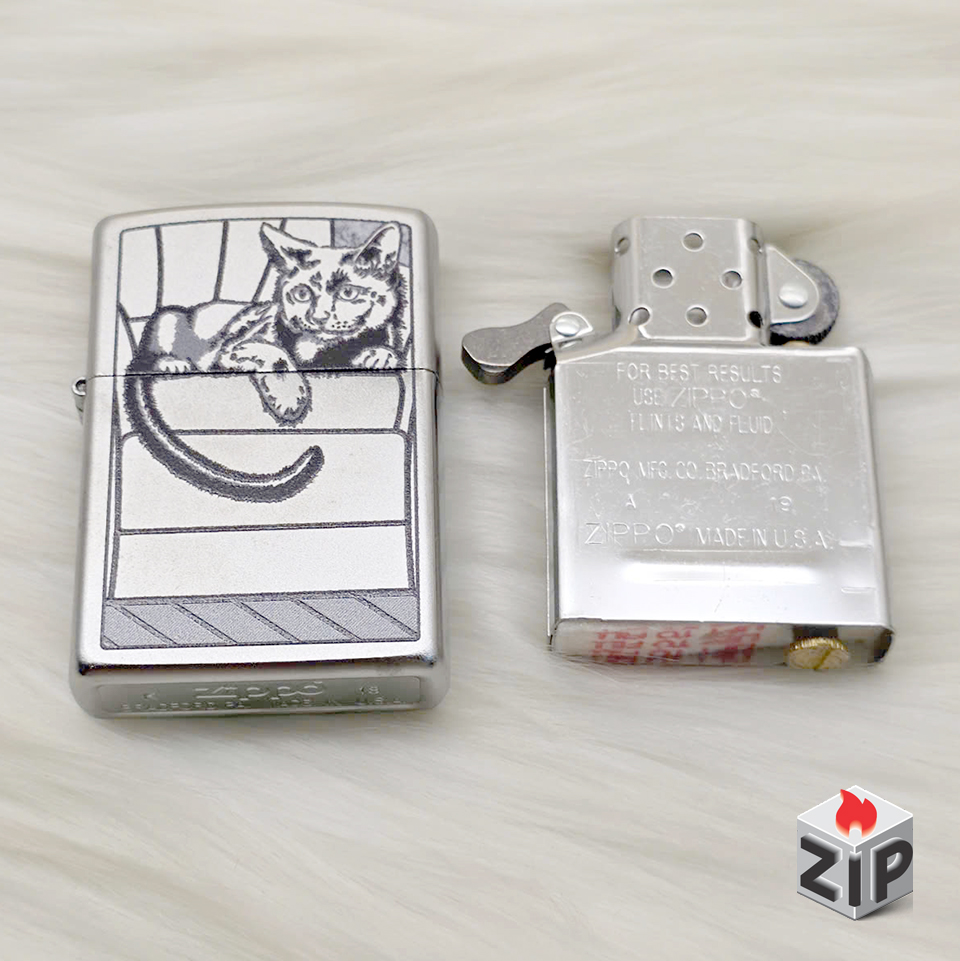 Bật lửa zippo cats (mã số 118) - chủ đề mèo satin chính hãng Bật lửa zippo cats (mã số 118) - chủ đề mèo satin - Ảnh 3