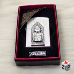 Zippo Khắc Tượng Billiken Lucky God Lắc Kê Bạc Xuất Nhật - 12 La Mã
